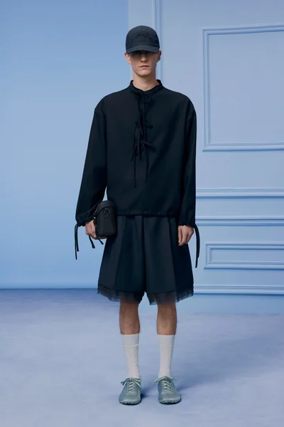 Look 32